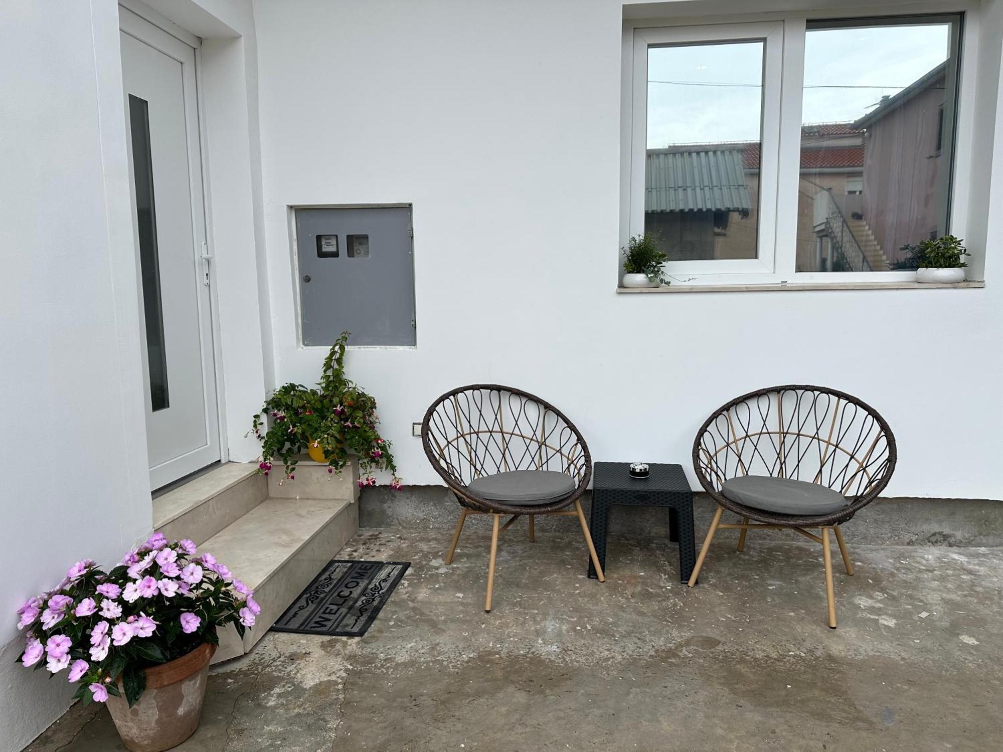 Apartman Leo *