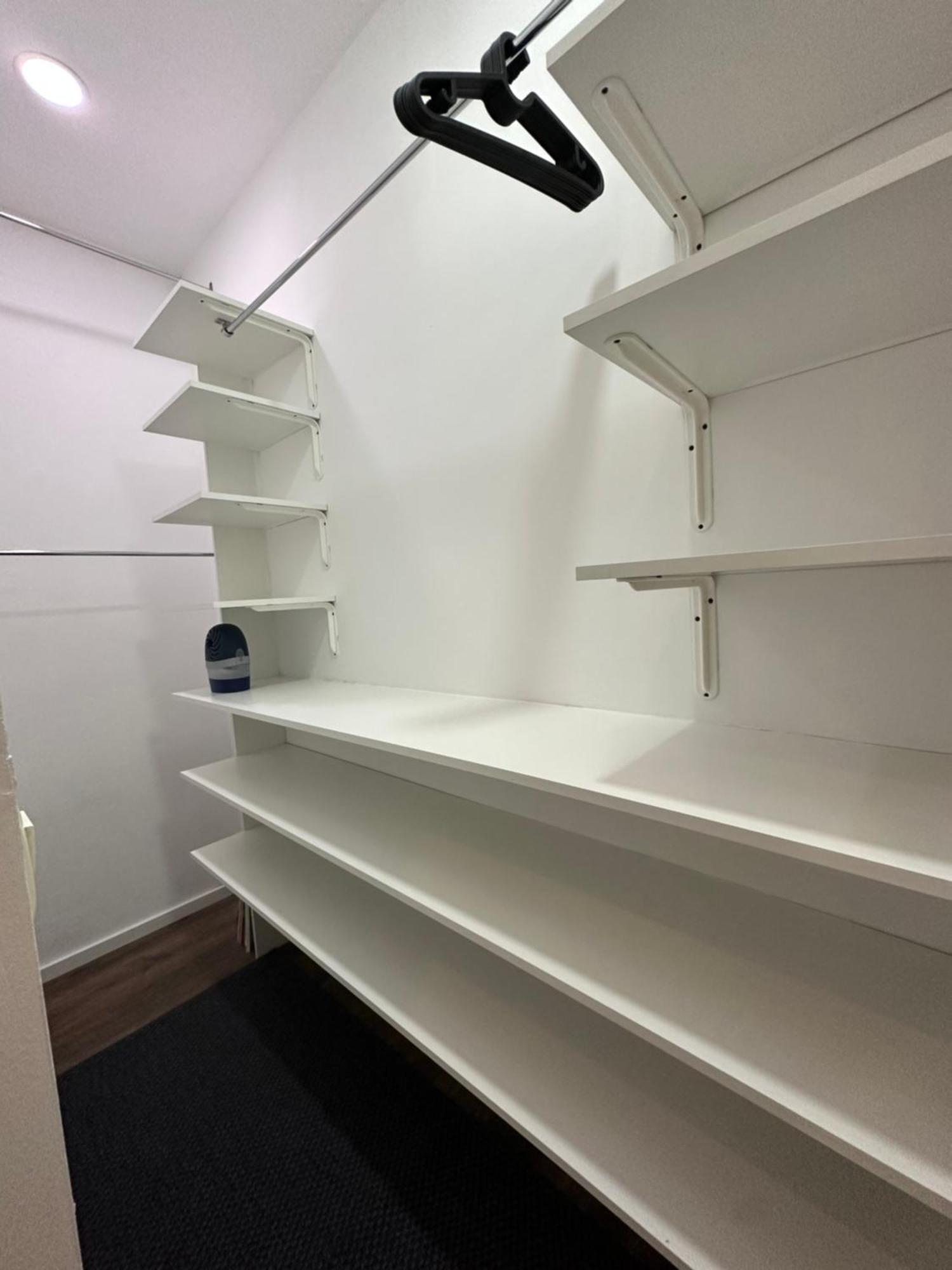 Leo Apartment *